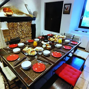 Au Dessus De Parady Bed & Breakfast Gillonnay