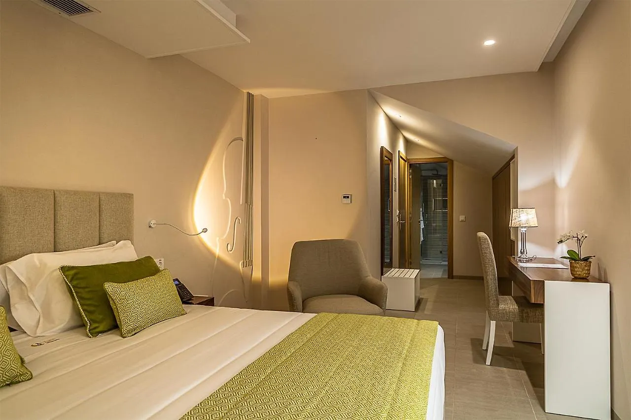 Luna Boutique Hotel Mindelo 0*,  Cape Verde