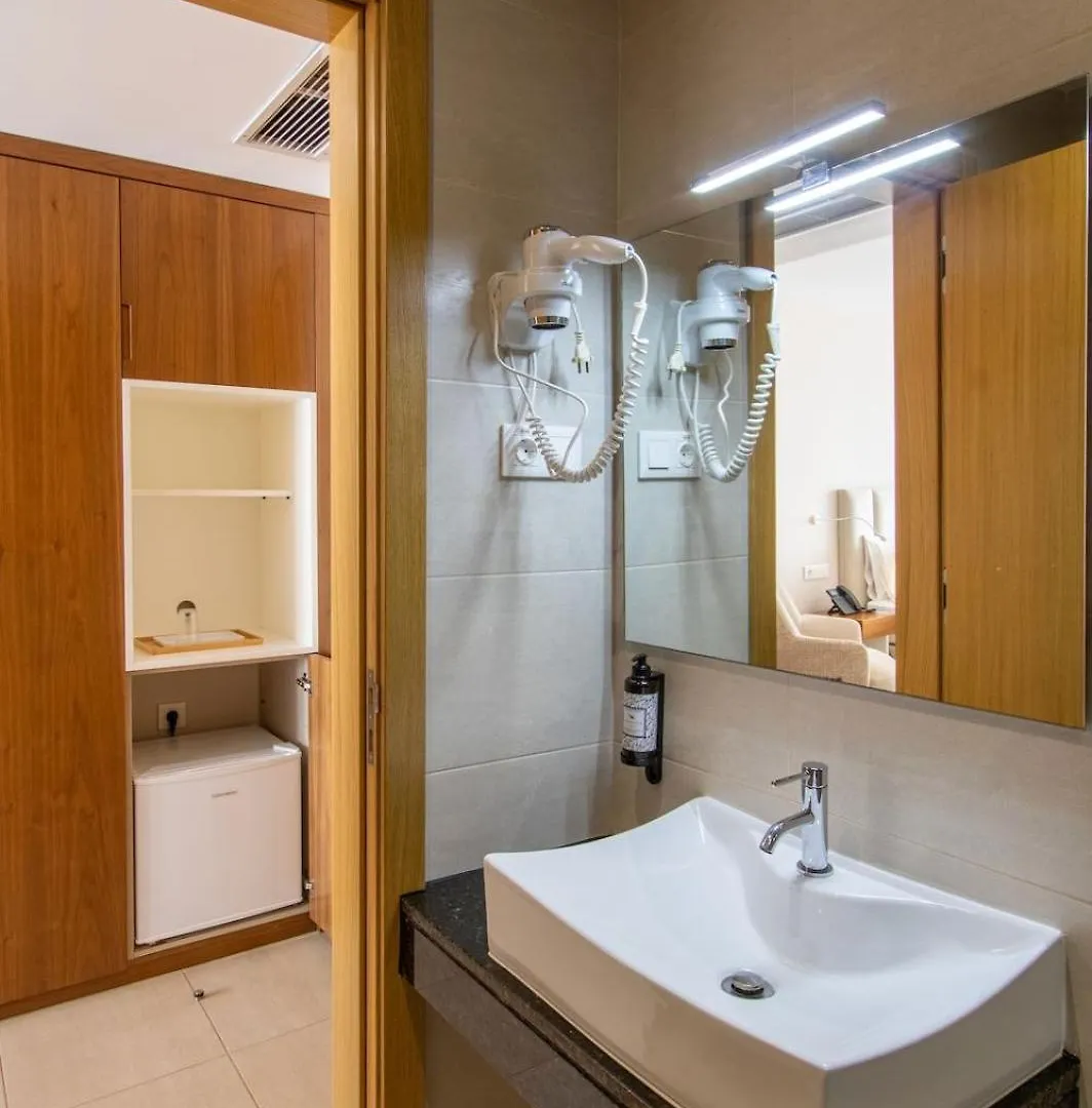 Luna Boutique Hotel Mindelo